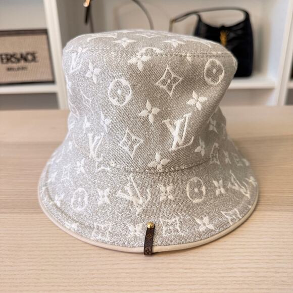 Louis Vuitton Monogram Jacquard Bucket Hat Grey main image 8